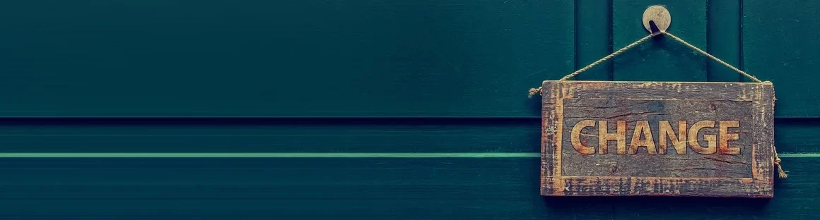 Discover the Benefits of Switching from Smartphones to Physical Keyboard Clicks Communicators